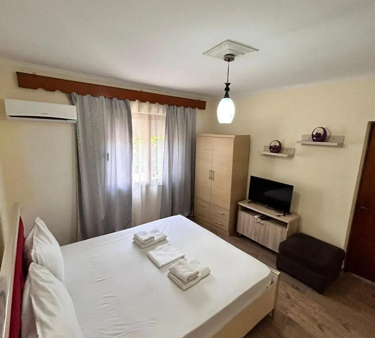 Green Villa Sarande 0*,