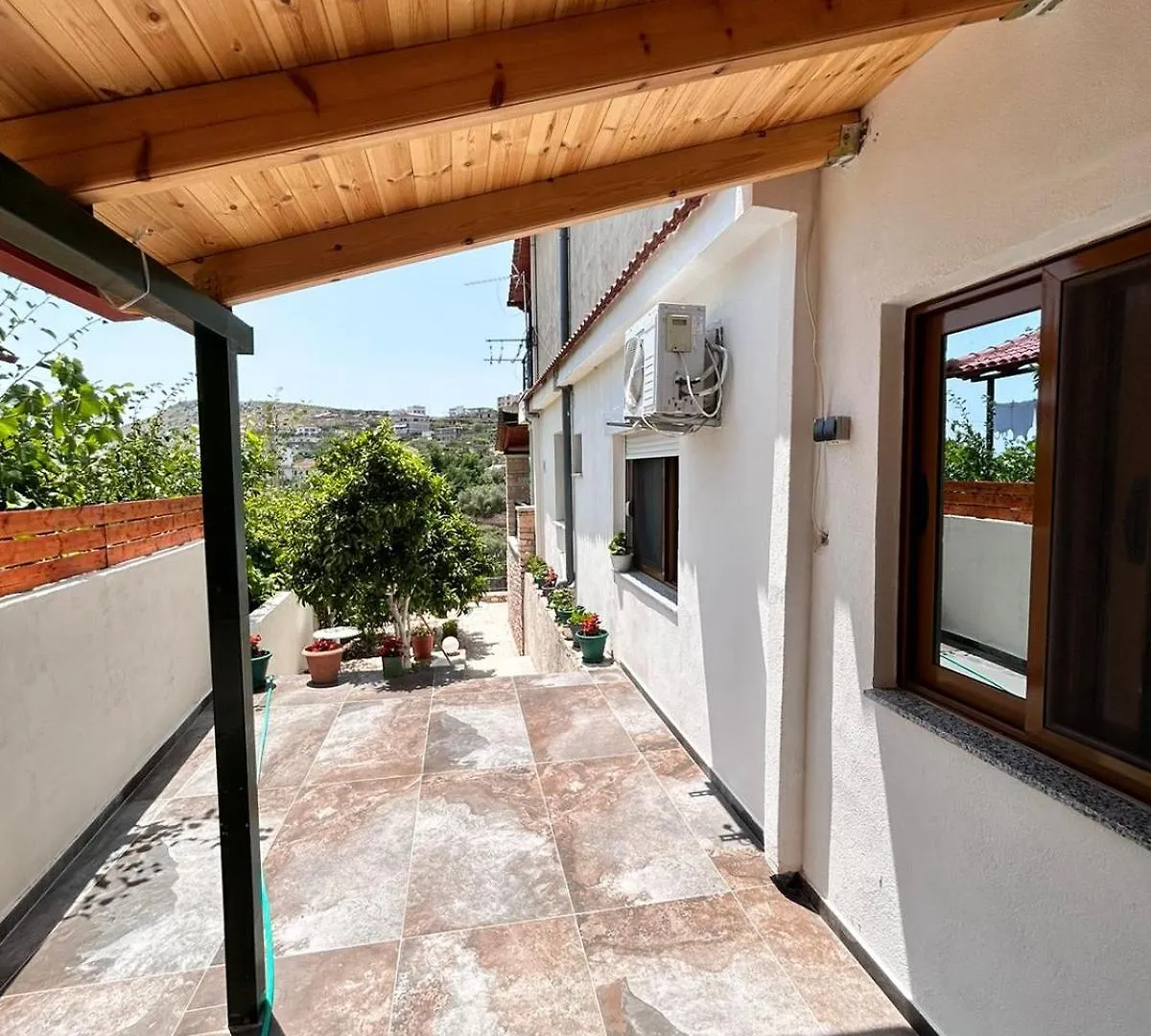 Green Villa Sarande